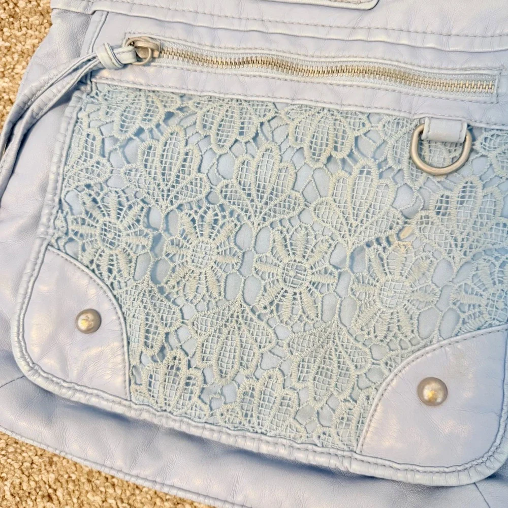 Vintage Faux Leather UnionBay Y2K Blue Lace Crossbody Purse 90s Small Adjust